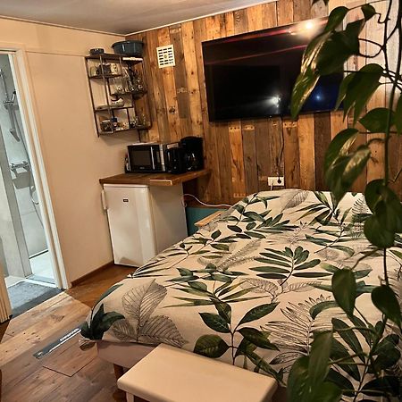 Beach House Met Badkamer, Boxspring & Airco Schoonebeek Bagian luar foto